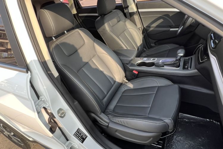 Used Yema Bojun 2019 Performance Version 1.5T CVT Lingdong Model Interior 2
