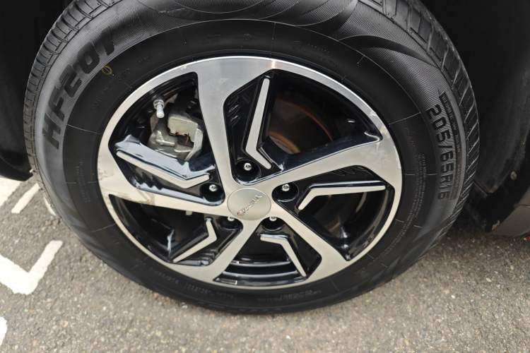 Used Yema Bojun 2019 Performance Edition 1.5T Manual Xuan Dong Model Left Front Wheel Hub