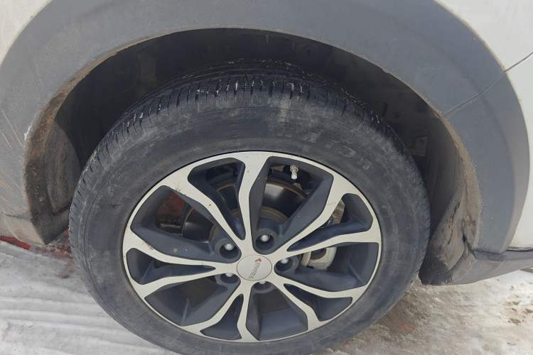 Used Yema Bojun 2019 Performance Version 1.5T CVT Lingdong Model Right Front Wheel Hub