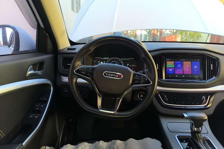 Used Yema Bojun 2019 Performance Version 1.5T CVT Lingdong Model Steering Wheel