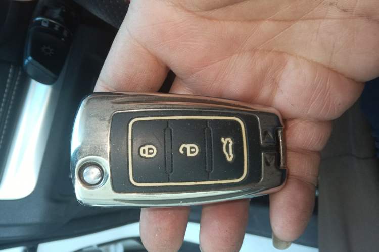 Used Yema Bojun 2019 Performance Edition 1.5T Manual Xuan Dong Model Vehicle Key