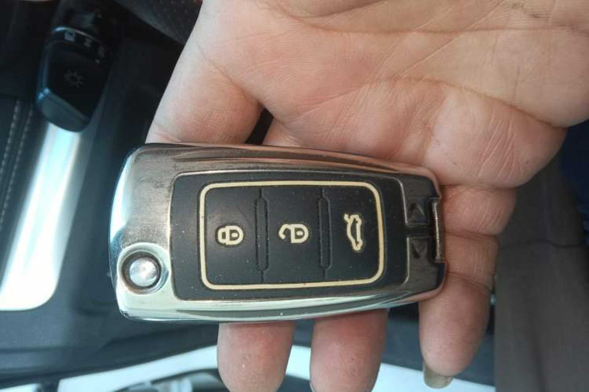 Used Yema Bojun 2019 Performance Edition 1.5T Manual Xuan Dong Model Vehicle Key