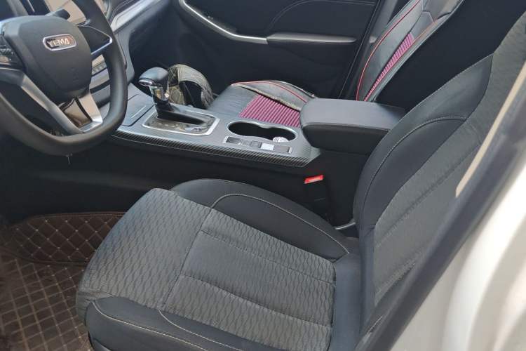 Used Yema Bojun 2020 Sport Version 1.5L CVT Comfort Edition Left Front Seat
