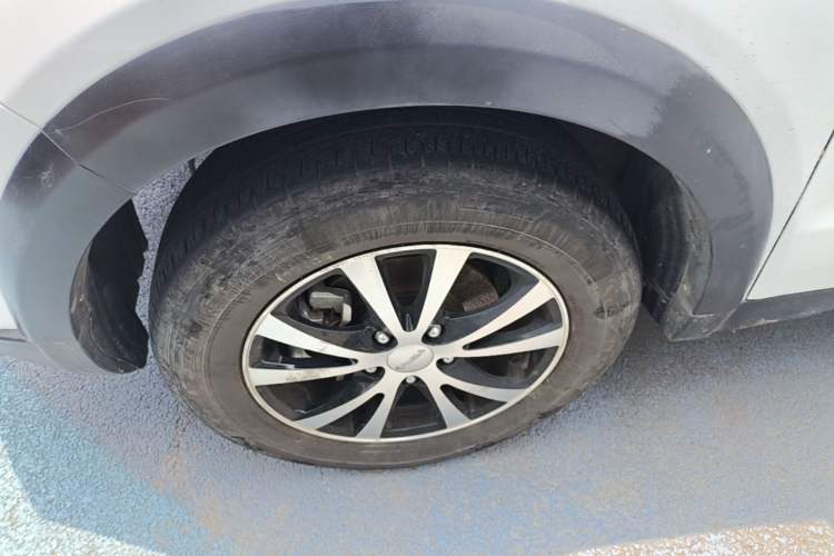 Used Yema Bojun 2020 Classic Edition 1.5L Manual Comfort Model Left Front Wheel Hub
