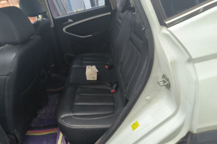 Used Yema Bojun 2020 Classic Edition 1.5L Manual Comfort Model Left Rear Seat