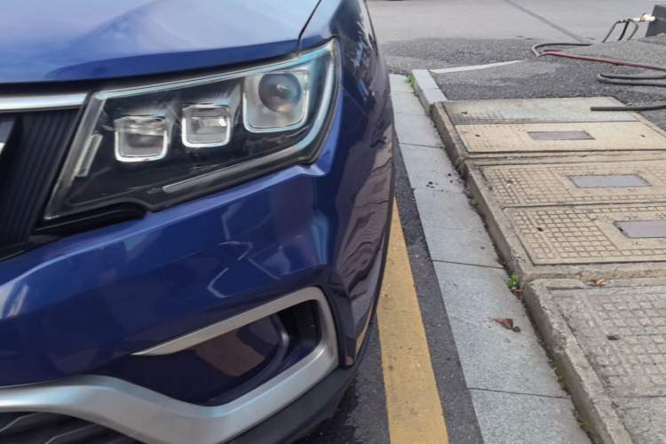 Used Yema Bojun 2021 Sport Version 1.5L CVT Comfort Edition Left Front Headlight