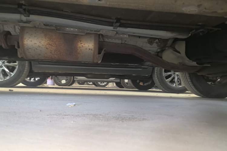 Used Yema Bojun 2021 Revised Version Classic Edition 1.5L Manual Fashionable Style Left Side Sill