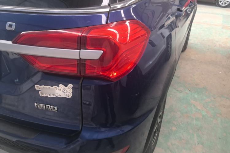 Used Yema Bojun 2021 Revised Version Classic Edition 1.5L Manual Fashionable Style Right Rear Taillight