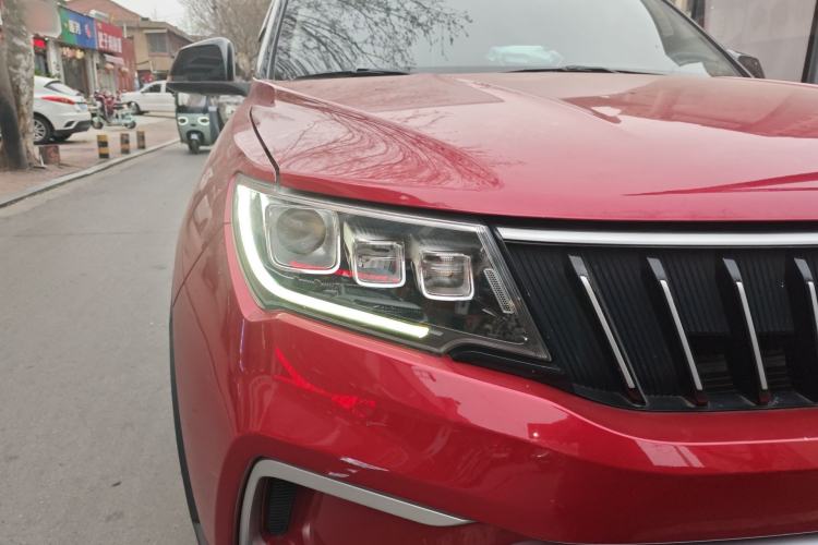 Used Yema Bojun 2021 Revised Version 2 Sport Edition 1.5L CVT Comfort Trim Right Front Headlight