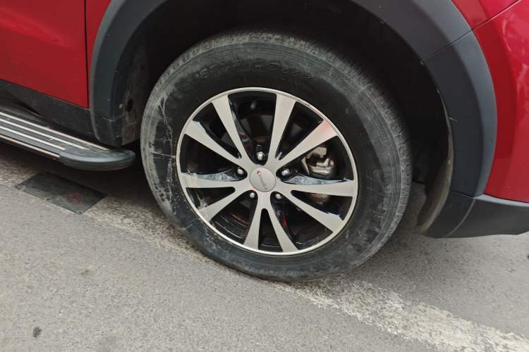 Used Yema Bojun 2021 Revised Version 2 Sport Edition 1.5L CVT Comfort Trim Right Front Wheel Hub