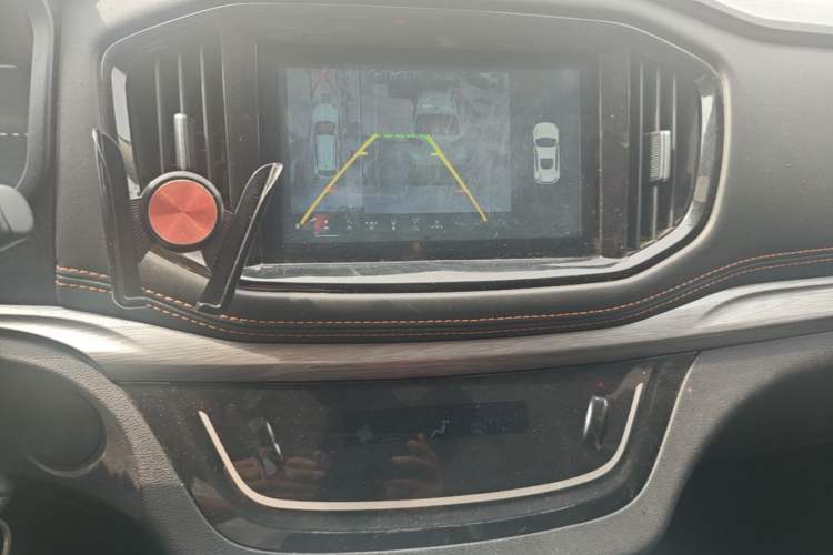 Used Yema Bojun 2021 Revised Version Sport Edition 1.5L CVT Comfort Type Audio And AC Panel
