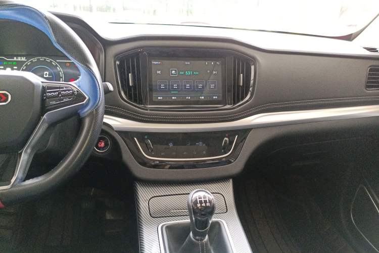 Used Yema Bojun 2021 Sports Edition 1.5L Manual Champion Version Audio And AC Panel