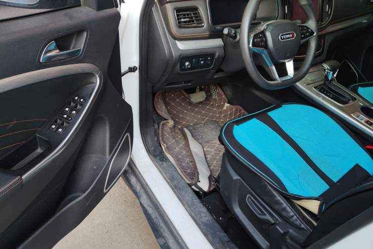Used Yema Bojun 2021 Revised Version Sport Edition 1.5L CVT Comfort Type Driver Seat