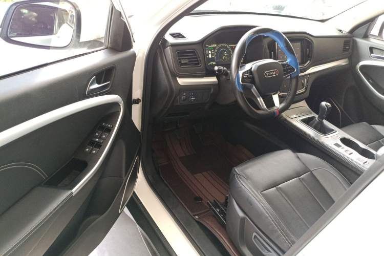 Used Yema Bojun 2021 Sports Edition 1.5L Manual Champion Version Driver Seat