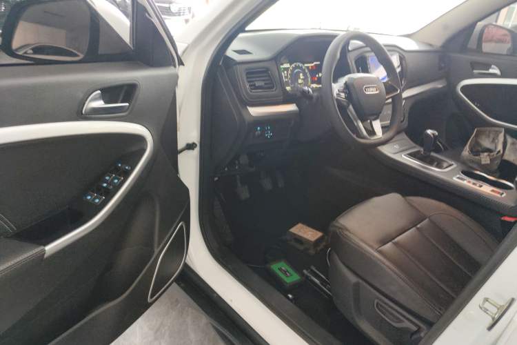 Used Yema Bojun 2021 Revised Version Classic Edition 1.5L Manual Fashionable Style Driver Seat