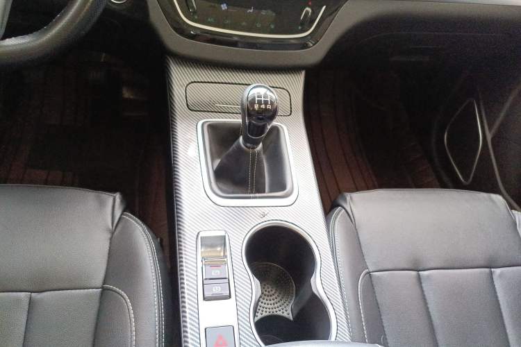 Used Yema Bojun 2021 Sports Edition 1.5L Manual Champion Version Gear Lever