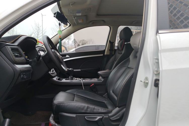 Used Yema Bojun 2021 Revised Version Sport Edition 1.5L Manual – Champion Edition Left Front Seat