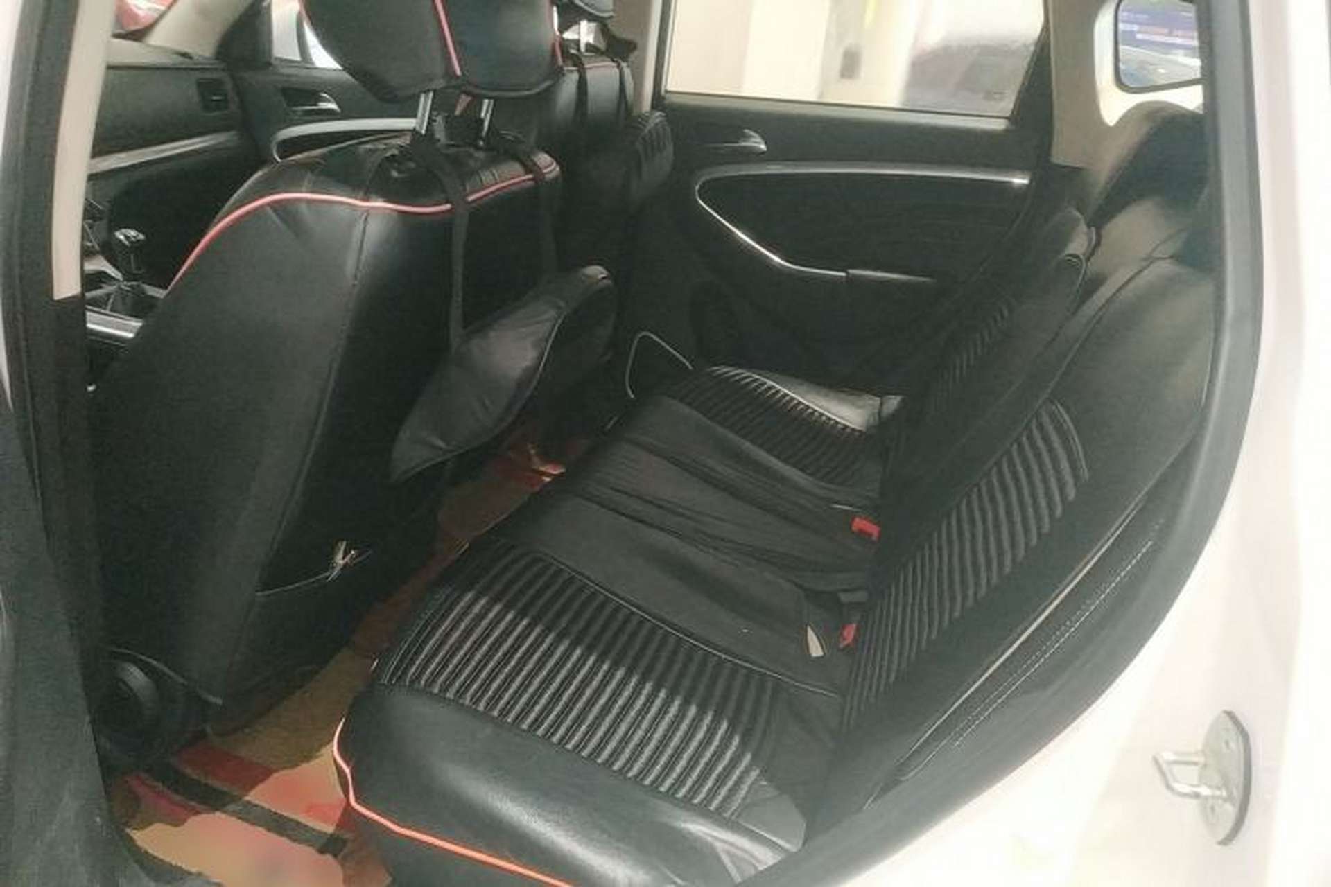 Used Yema Bojun 2021 Revised Version Sport Edition 1.5L Manual – Champion Edition Left Rear Seat