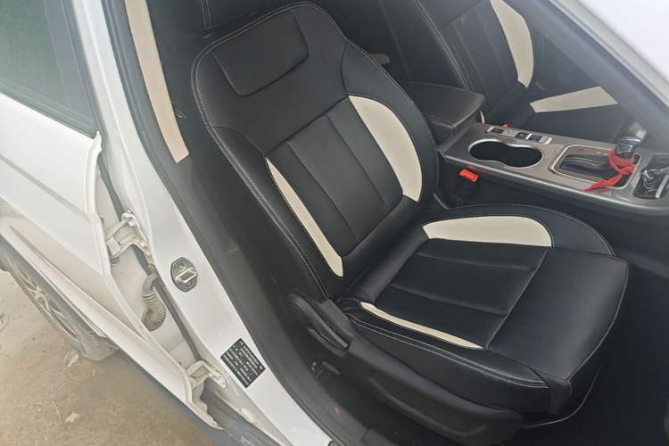 Used Yema Bojun 2021 Revised Version Sport Edition 1.5L CVT Comfort Type Right Front Seat