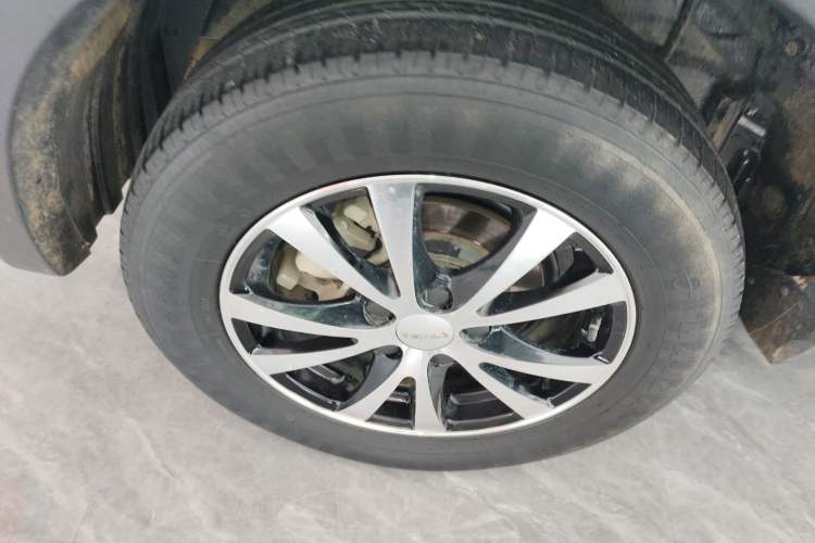 Used Yema Bojun 2021 Revised Version Classic Edition 1.5L Manual Fashionable Style Right Rear Wheel Hub