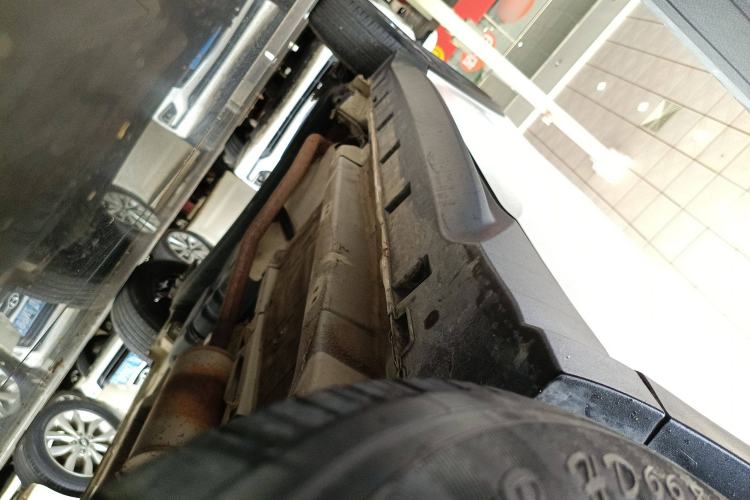 Used Yema Bojun 2021 Sports Edition 1.5L Manual Champion Version Right Side Sill