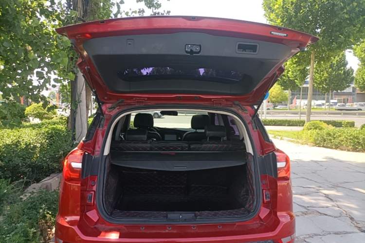 Used Yema Bojun 2022 1.5T CVT Flagship Edition Trunk
