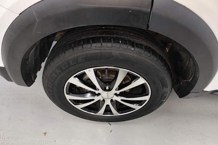Used Yema Bojun 2022 1.5L Manual Luxury Version Right Rear Wheel Hub