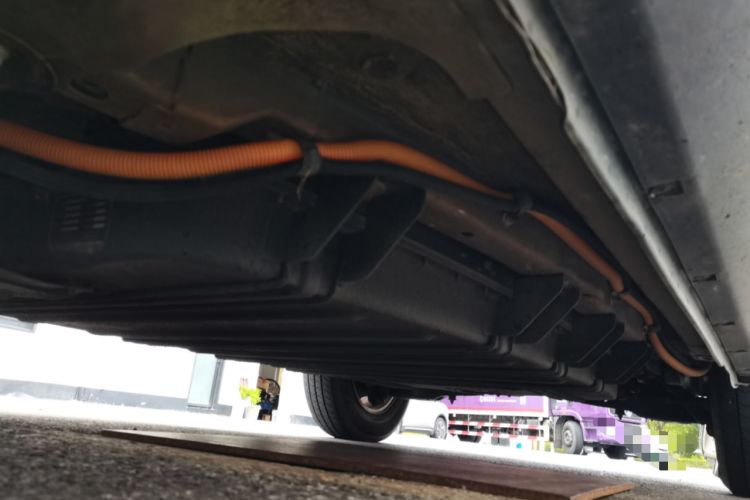 Used Yema EC70 2016 Electric Version Chassis Front Left