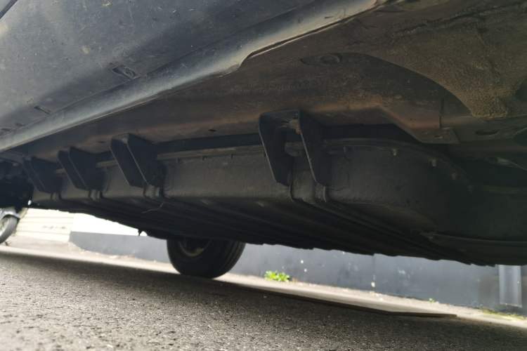 Used Yema EC70 2016 Electric Version Chassis Front Right