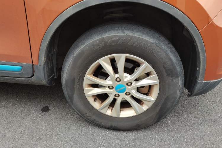 Used Yema EC70 2016 Electric Version Right Front Wheel Hub