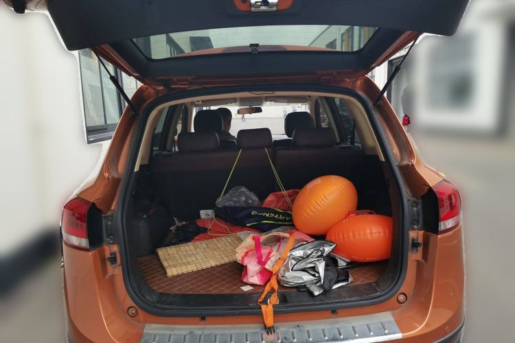Used Yema EC70 2016 Electric Version Trunk