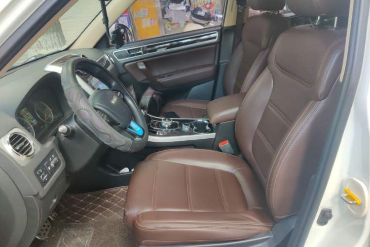 Used Yema EC70 2017 Enjoyment Edition Left Front Seat