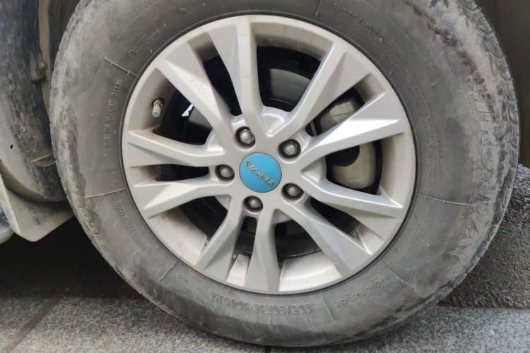 Used Yema EC70 2017 Enjoyment Edition Right Front Wheel Hub