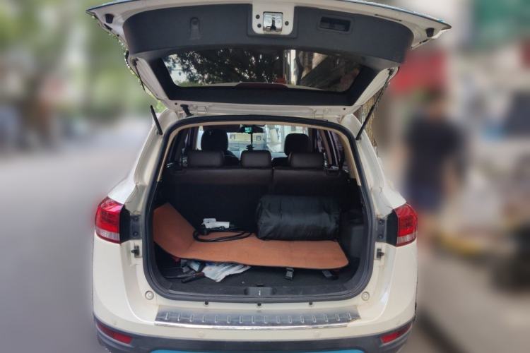 Used Yema EC70 2017 Enjoyment Edition Trunk