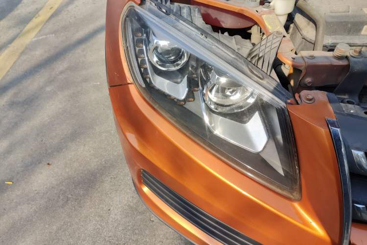 Used Yema EC70 2018 R360 Enjoyment Edition Right Front Headlight