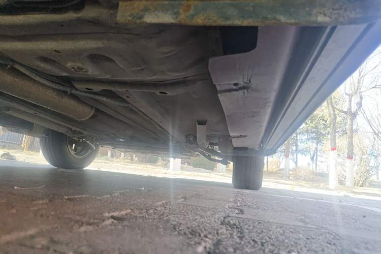Used Yema F10 2011 1.5L Luxury Model Chassis Rear Right