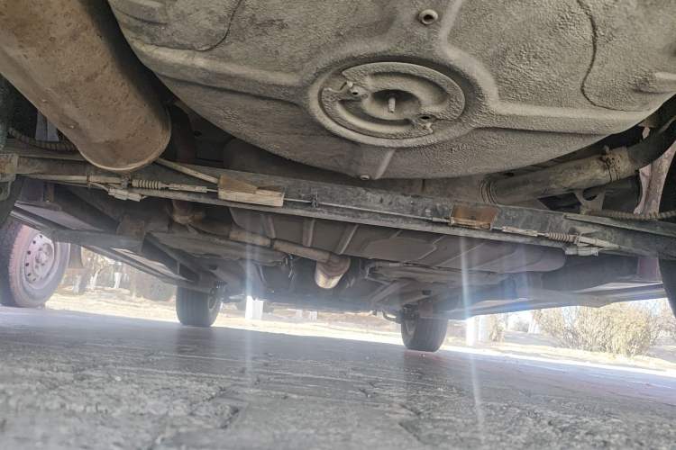 Used Yema F10 2011 1.5L Luxury Model Chassis Rear