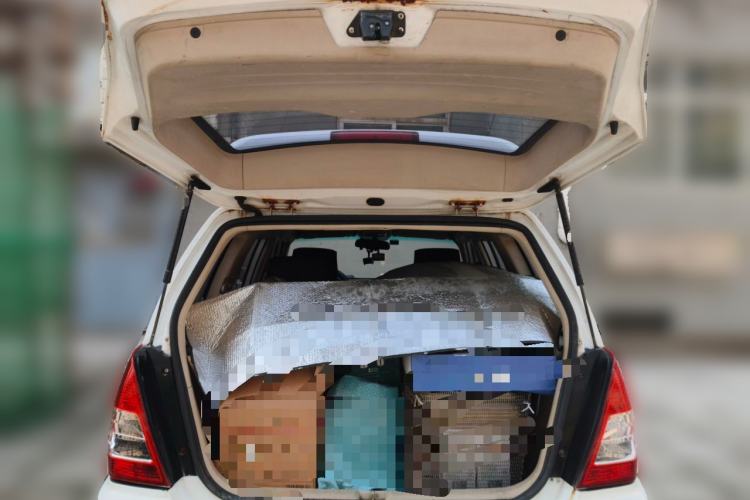 Used Yema F10 2011 1.5L Luxury Model Trunk