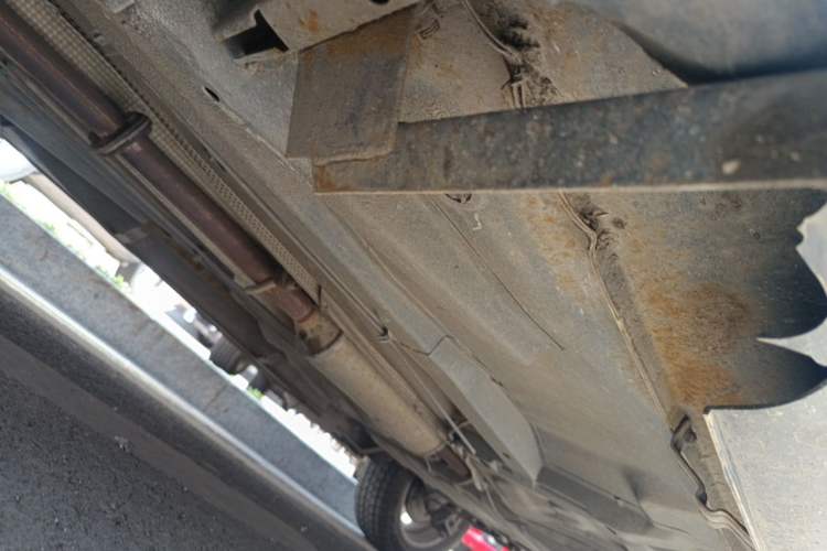 Used Yema F12 2014 1.5L Manual Chassis Front Left