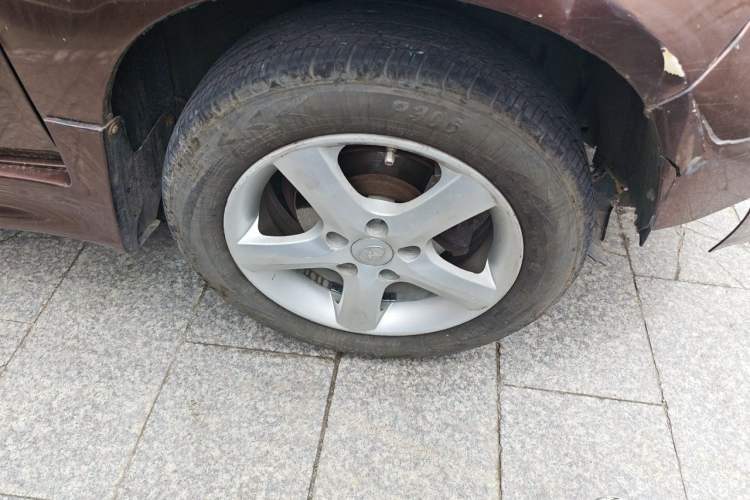 Used Yema F12 2014 1.5L Manual Right Front Wheel Hub