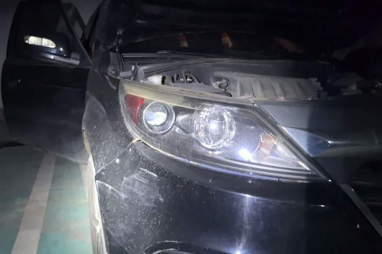 Used Yema F16 2014 1.6L Manual Elite Edition Right Front Headlight