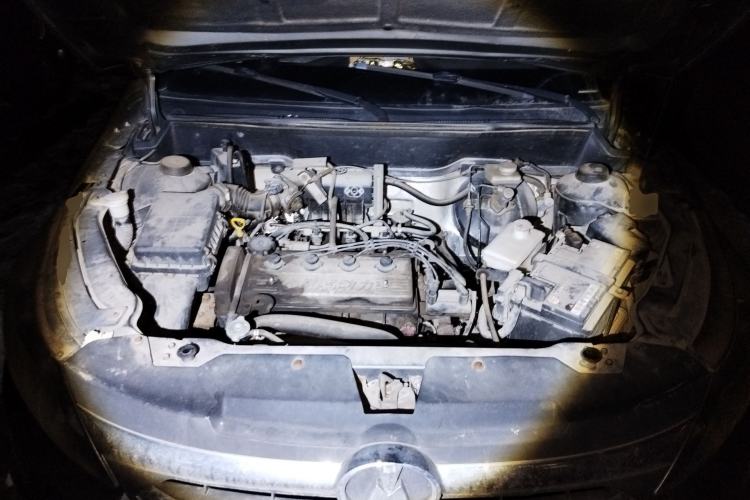 Used Yema F16 2014 1.6L Manual Elite Edition Engine Bay