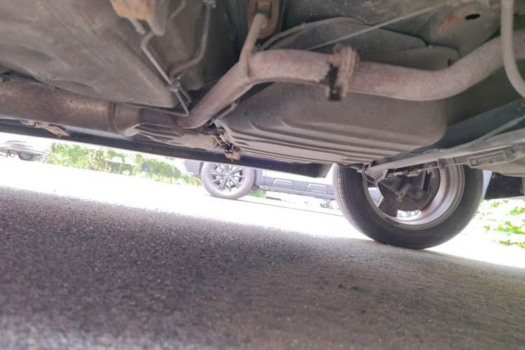 Used Yema F16 2014 1.6L Manual Elite Edition Chassis Rear Left