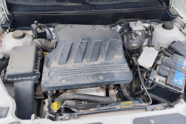Used Yema F16 2014 1.6L Manual Elite Edition Engine Bay