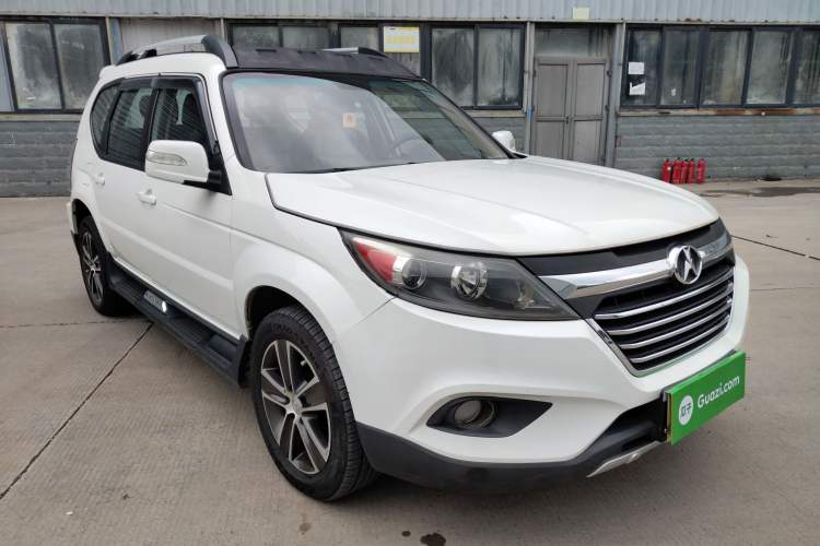 Used Yema F16 2014 1.6L Manual Elite Edition Front Right 45 Deg