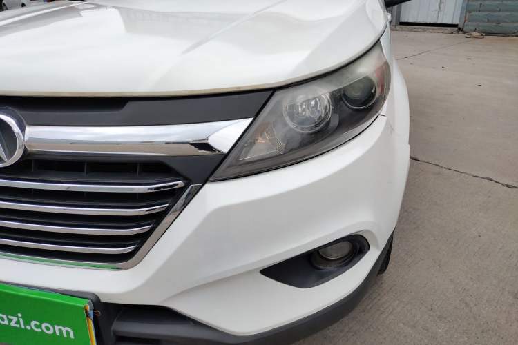 Used Yema F16 2014 1.6L Manual Elite Edition Left Front Headlight