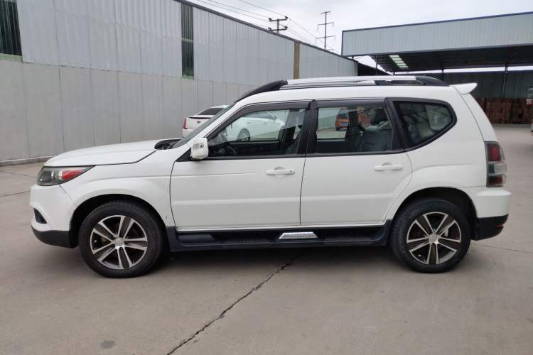 Used Yema F16 2014 1.6L Manual Elite Edition Left Side