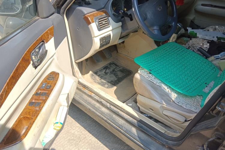 Used Yema F99 2010 1.5L Comfort Version Driver Seat