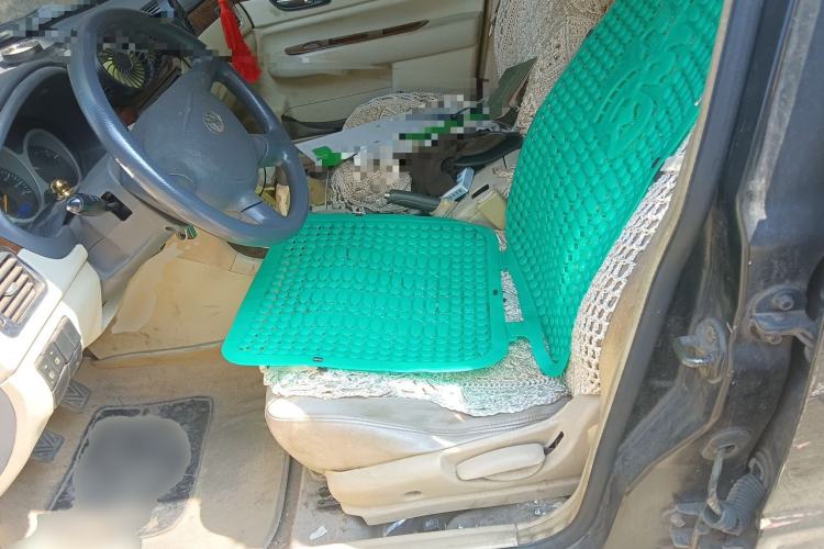 Used Yema F99 2010 1.5L Comfort Version Left Front Seat