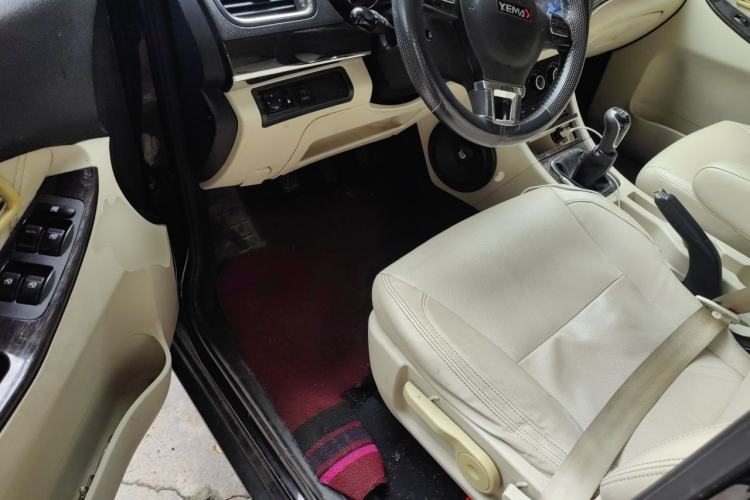 Used Yema Spica 2018 1.5L Manual Comfort Model Driver Seat
